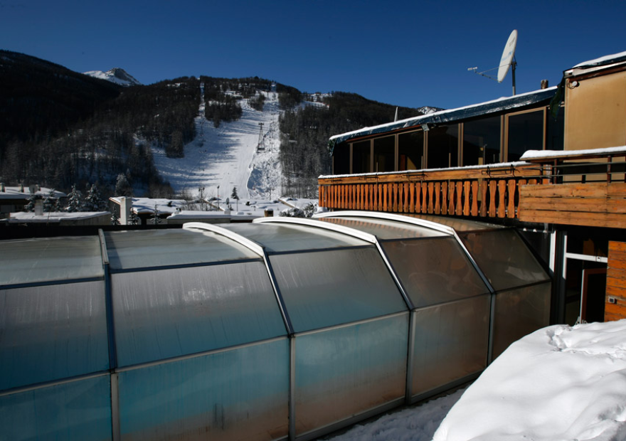 http://extranet.hautes-alpes.net/data/HOTPAC0050000069/PHOTO/fr/pleinsud.png