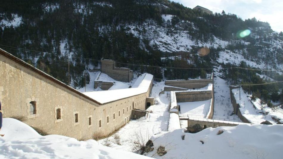 Perspective front ouest, communication Y