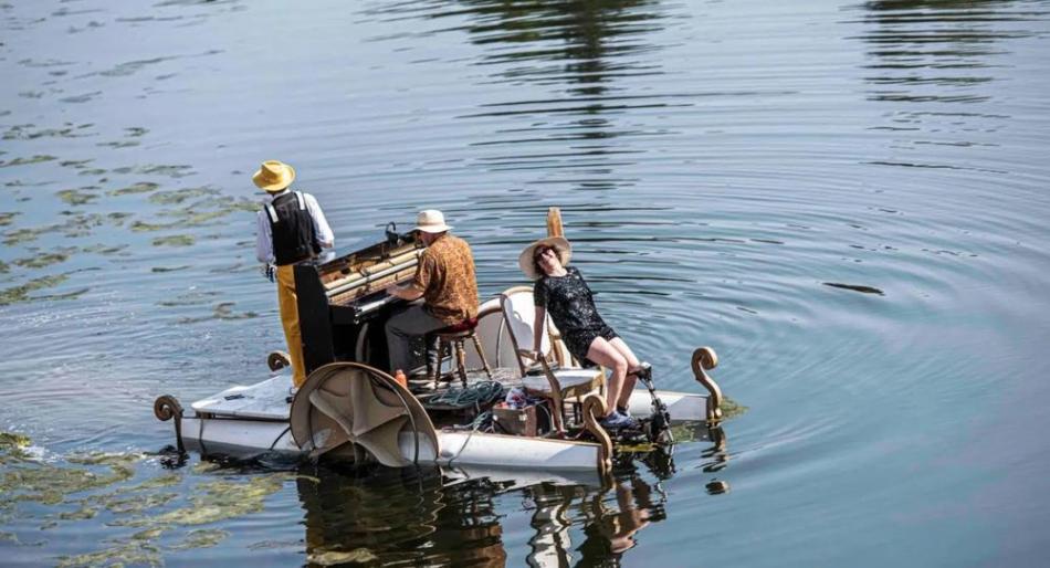 Concert le pianO du lac "Superlevure Le Swing Flottant"_Briançon
