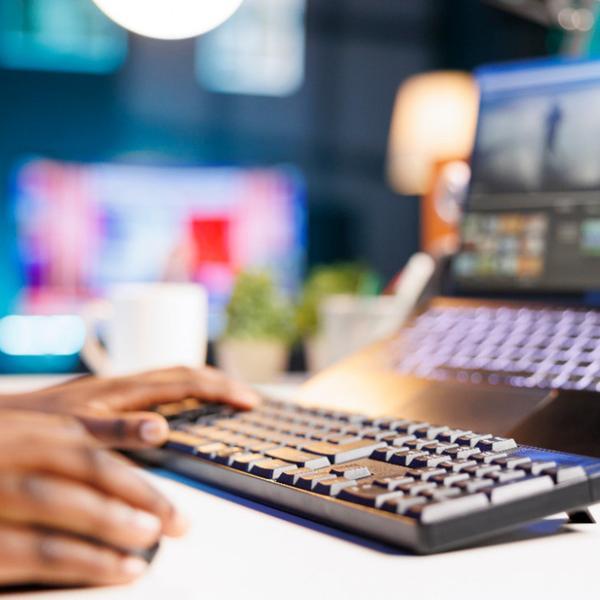 Atelier créatif numérique à la médiathèque_Briançon