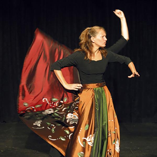 Conte bilingue "Pas si poupée que ça"_Briançon